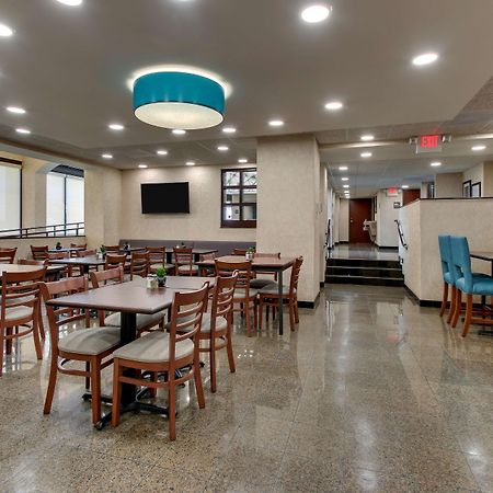 Best Western Plus Indianapolis North At Pyramids Exterior foto